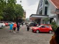 Polsek Krembangan Lakukan Pengamanan Ibadah di Gereja, Pastikan Berjalan Lancar dan Tertib