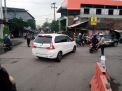 Polsek Asemrowo Laksanakan Pemantauan Arus Lalu Lintas Tambak Mayor, Antisipasi Adanya Kemacetan