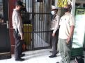 Polsek Asemrowo Lakukan Pemeriksaan Ruang Tahanan Rutin, Waspada Masuknya Barang Terlarang
