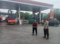 Polsek Semampir Lakukan Pemantauan SPBU Danakarya, Terpantau Situasi Aman dan Terkendali