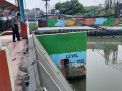Polsek Asemrowo Lakukan Pengecekan Ketinggian Debit Pompa Air Balong II Waspada Adanya Potensi Banjir