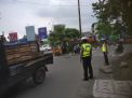Polsek Krembangan Laksanakan Giat Pos Lalin Sore di Demak Mbah Ratu, Situasi Terpantau Aman Lancar