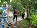 Polsek Semampir Laksanakan Pemantauan Debit Air Sungai Pegirian, Terpantau Dalam Situasi Normal