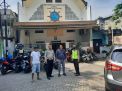 Polsek Krembangan Lakukan Pengamanan Kegiatan Ibadah Minggu, Wujud Pelayanan Kepada Masyarakat