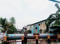 Polsek Krembangan Cek Ketinggian Air Sungai Antisipasi Adanya Potensi Bencana Banjir