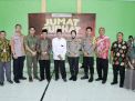 Dengar Kritikan dan Keluhan Warga Kapolres Tanjung Perak Gelar Gegiatan Jumat Curhat.