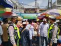 Polsek Semampir Laksanakan Patroli Harkamtibmas Sekaligus Pantau Arus Lalu Lintas di Depan Pintu Masuk Religi Ampel