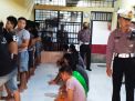 Polsek Krembangan Cek Kondisi Ruang Tahanan Antisipasi Masuknya Barang Terlarang