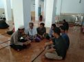 Personil Bhabinkamtibmas Takal Kedinding Sampaikan Himbauan Kepada Remaja Masjid Untuk Selalu Waspada Gangguan Harkamtibmas