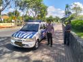 Personil Polsek Kenjeran Melaksanakan Patroli di Jalan Abdul Latif dan Pemukiman Pantai Mentari untuk Mengantisipasi Potensi Tindak Kejahatan