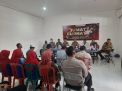 Polsek Semampir Melaksanakan Giat Jumat Curhat, Eratkan Silaturahmi Dengan Masyarakat