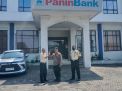 Polsek Asemrowo Laksanakan Pengecekan Bank Panin, Cegah Terjadinya Potensi Tindakan Kerawanan