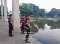 Unit Raimas Sat Samapta Polres Pelabuhan Tanjung Perak Patroli Pengecekan Debit Air untuk Mitigasi Pasang Air Laut