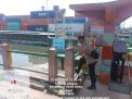Polsek Asemrowo Cegah Adanya Potensi Banjir Melalui Pengecekan Pintu Air Balong II