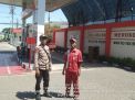 Polsek Asemrowo Melaksanakan Patroli Pengecekan and Jaga Keamanan di SPBU Margomulyo