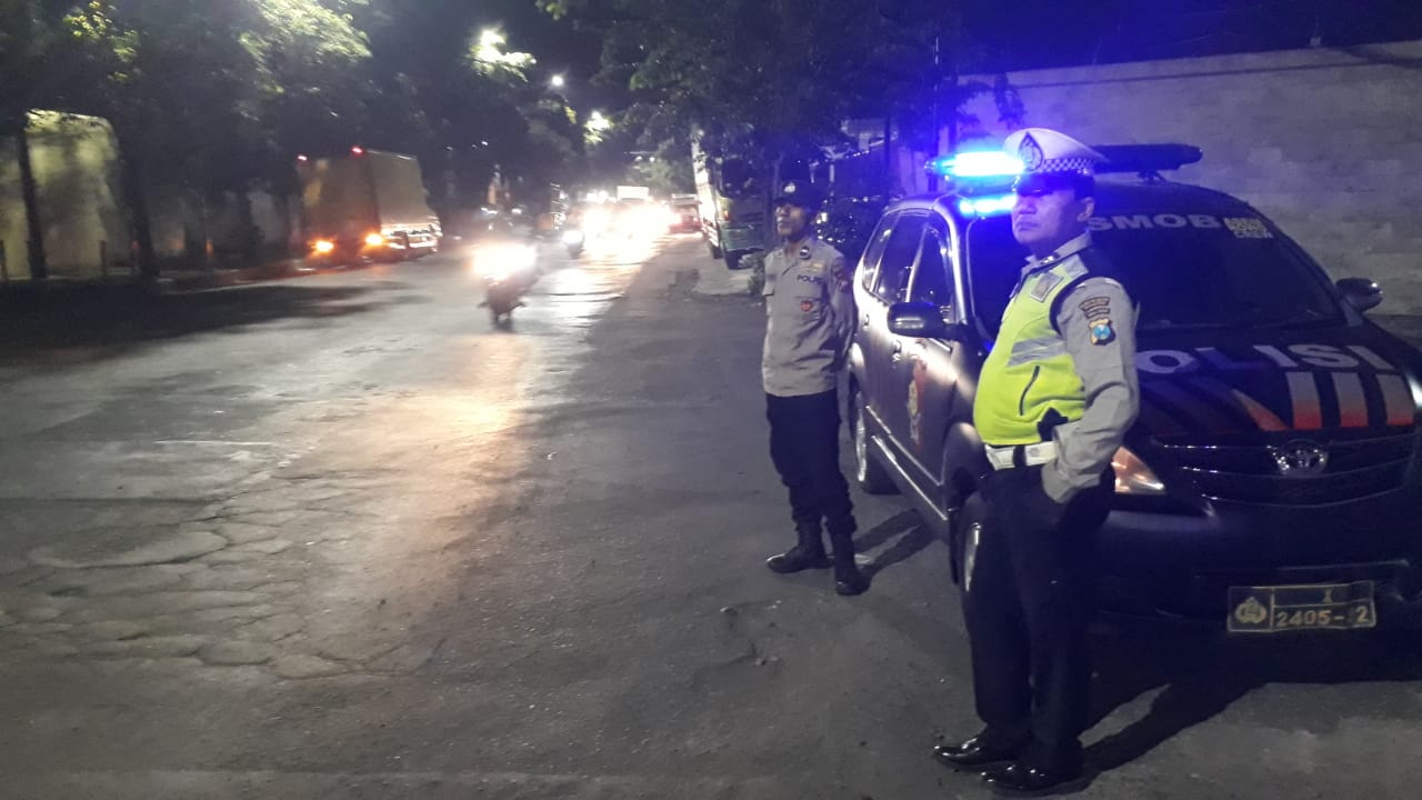 Pawas Kanit Lantas Polsek Asemrowo Pimpin Patroli Harkamtibmas Antisipasi Kejahatan Jalanan