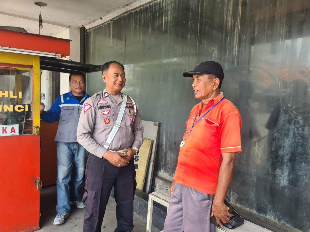 Satlantas Polres Pelabuhan Tanjung Perak Gelar Sosialisasi Tatap Muka Tertib Berlalu Lintas