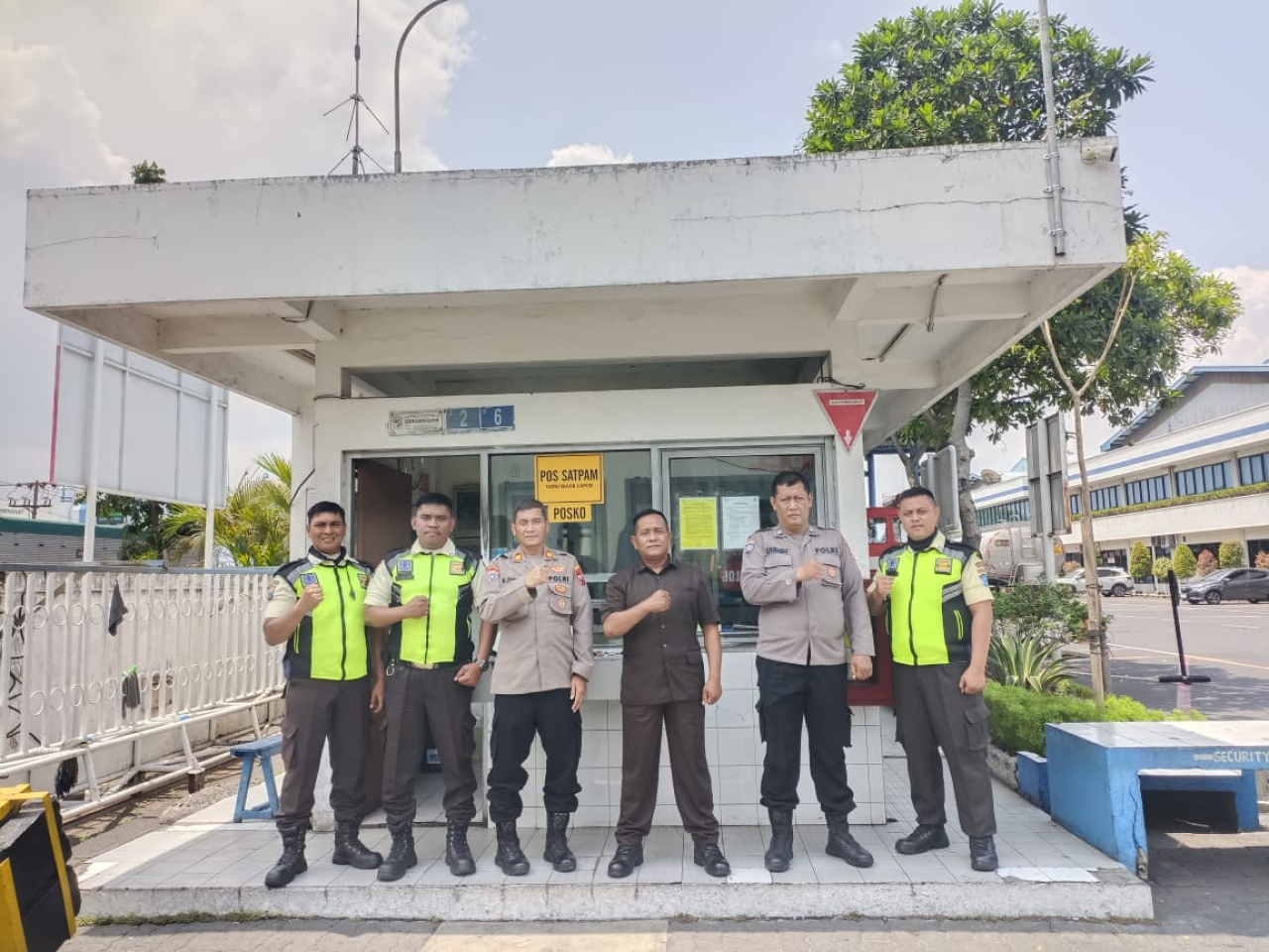 Kegiatan Sosialisasi dan Kunjungan Himbauan Kamtibmas di PT Bimoli