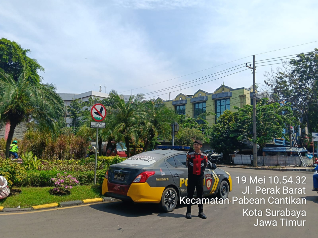Patroli Perintis Presisi Sat Samapta Polres Pelabuhan Tanjung Perak Sambangi Terminal Jamrud