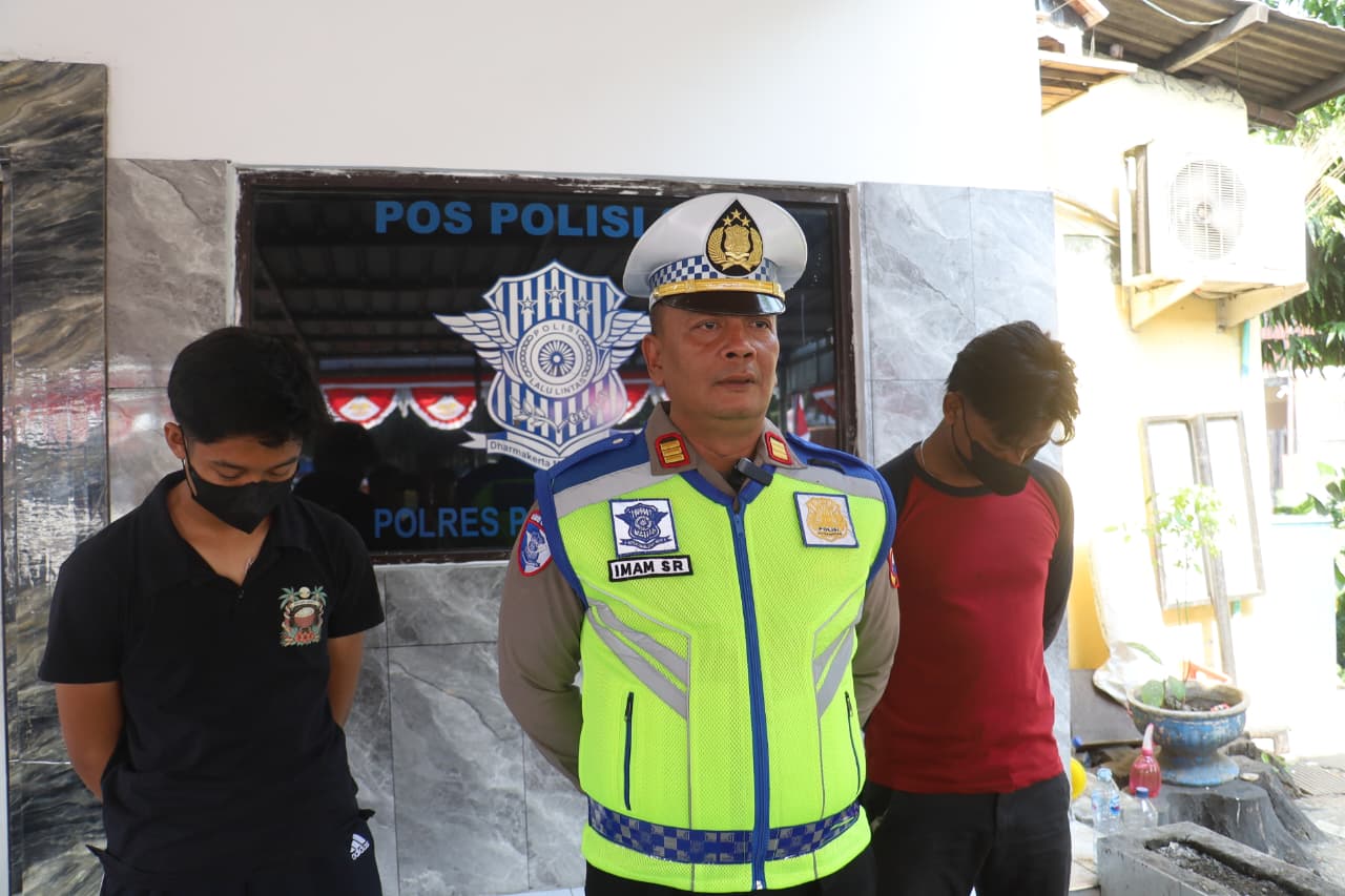 Satlantas Polres Pelabuhan Tanjung Perak Gerak Cepat Tindak Truk Ugal-ugalan, Utamakan Keselamatan Pengguna Jalan