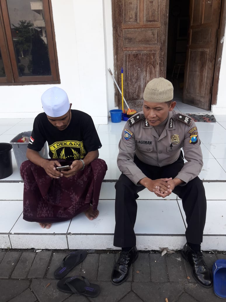 Polsek Kenjeran Lakukan Himbauan Kamtibmas ke Pondok Pesantren