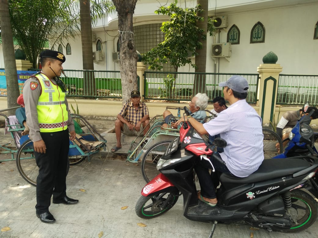 Satsabhara Polres Tanjung Perak Himbauan Keamanan Pada Masyarakat