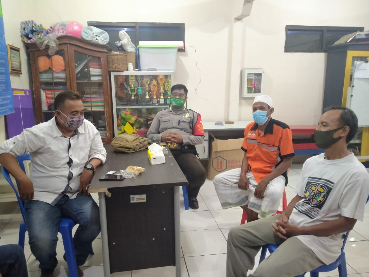 Babinkamtibmas Genting Kalianak Patroli di Kampung Tangguh, Antisipasi Kriminalitas 3C