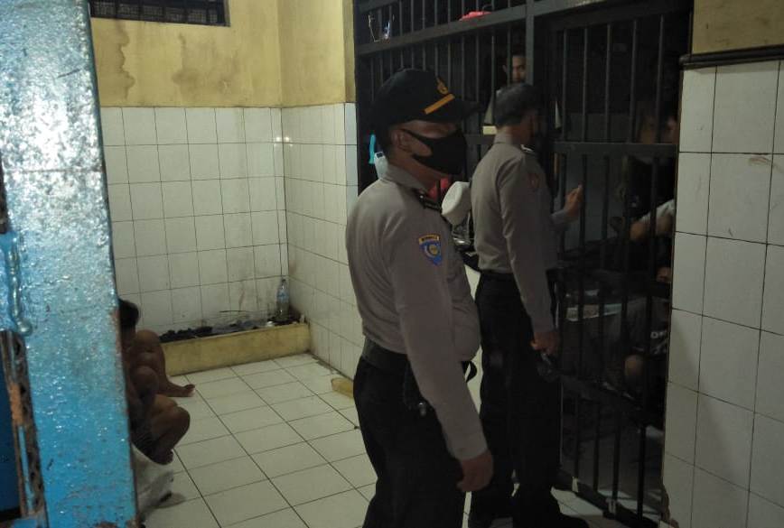 Antisipasi Tahanan Sakit, Polsek Kenjeran Lakukan Pengecekan Setiap Hari
