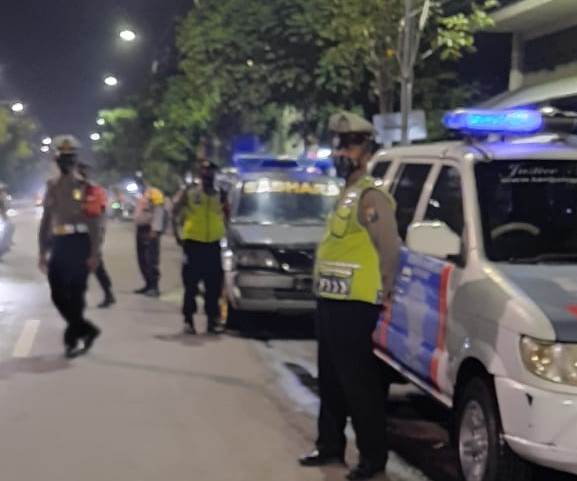 Polsek Krembangan Gelar Patroli Mobile, Ciptakan Rasa Aman Pada Masyarakat