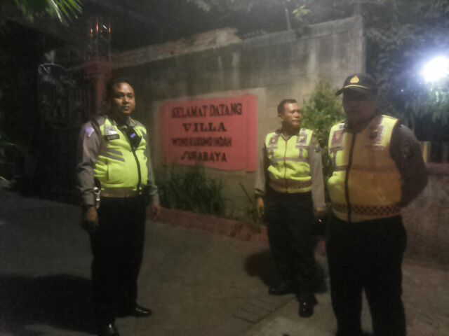 Polsek Semampir Patroli Pemukiman, Cegah Tindak Kriminalitas