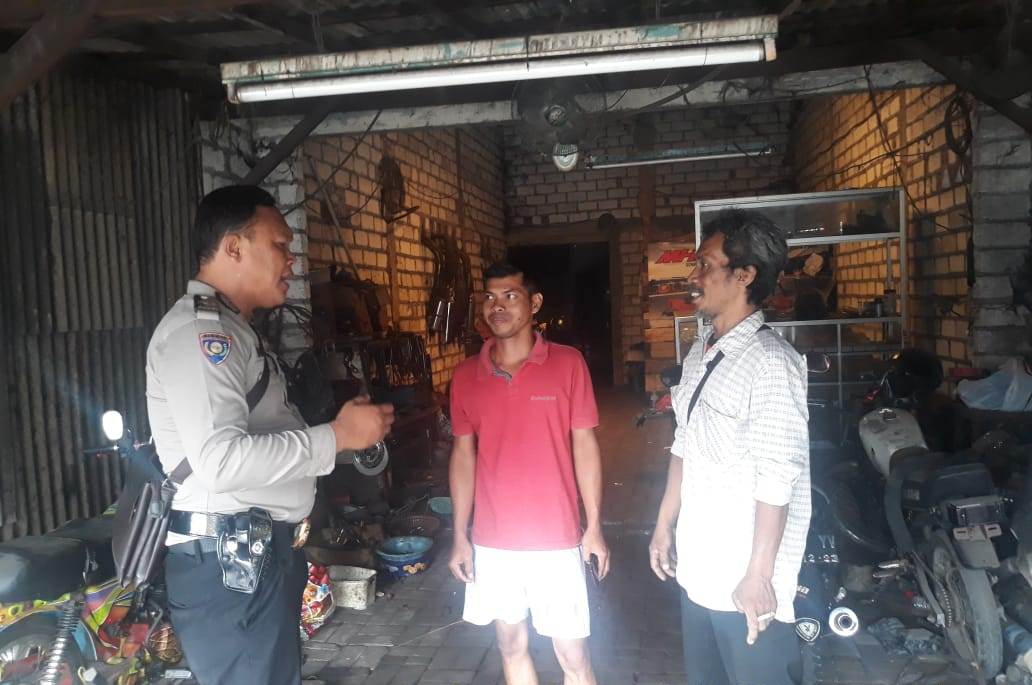 Babinkamtibmas Perak Barat Sambang Bengkel Motor, Larang Pasang Knalpot Brong