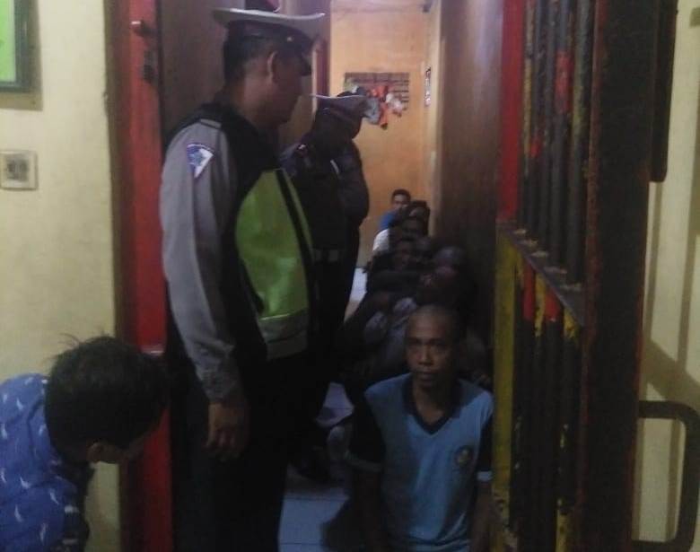 Antisipasi Tahanan Sakit, Polsek Semampir Lakukan Pengecekan Rutin Setiap Pagi & Malam