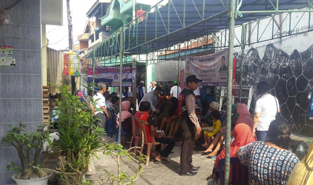 Polsek Pabean Cantikan Lakukan Pengamanan Bakti Sosial Partai Perindo