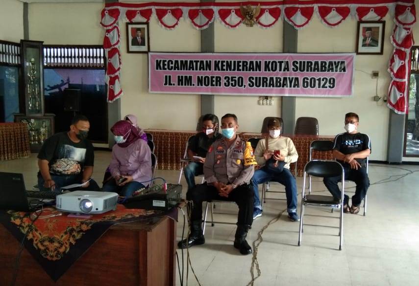 Kapolsek Kenjeran Hadiri Zoom Meeting Bahas Penanganan Kebakaran Bersama Dinas Damkar Kota Surabaya