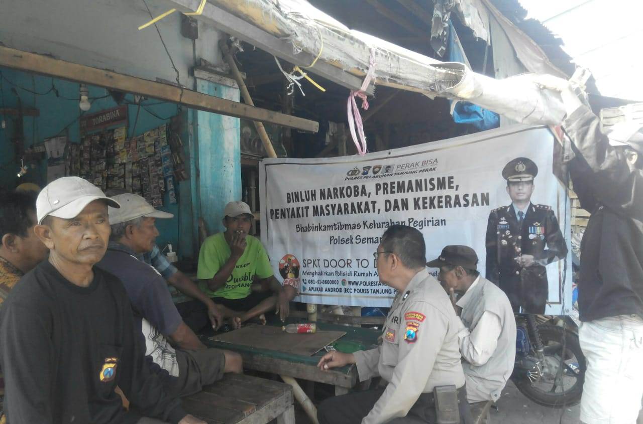 Cegah Kriminalitas 3C, Babinkamtibmas Pegirian Ajak Warga Hidupkan Siskamling