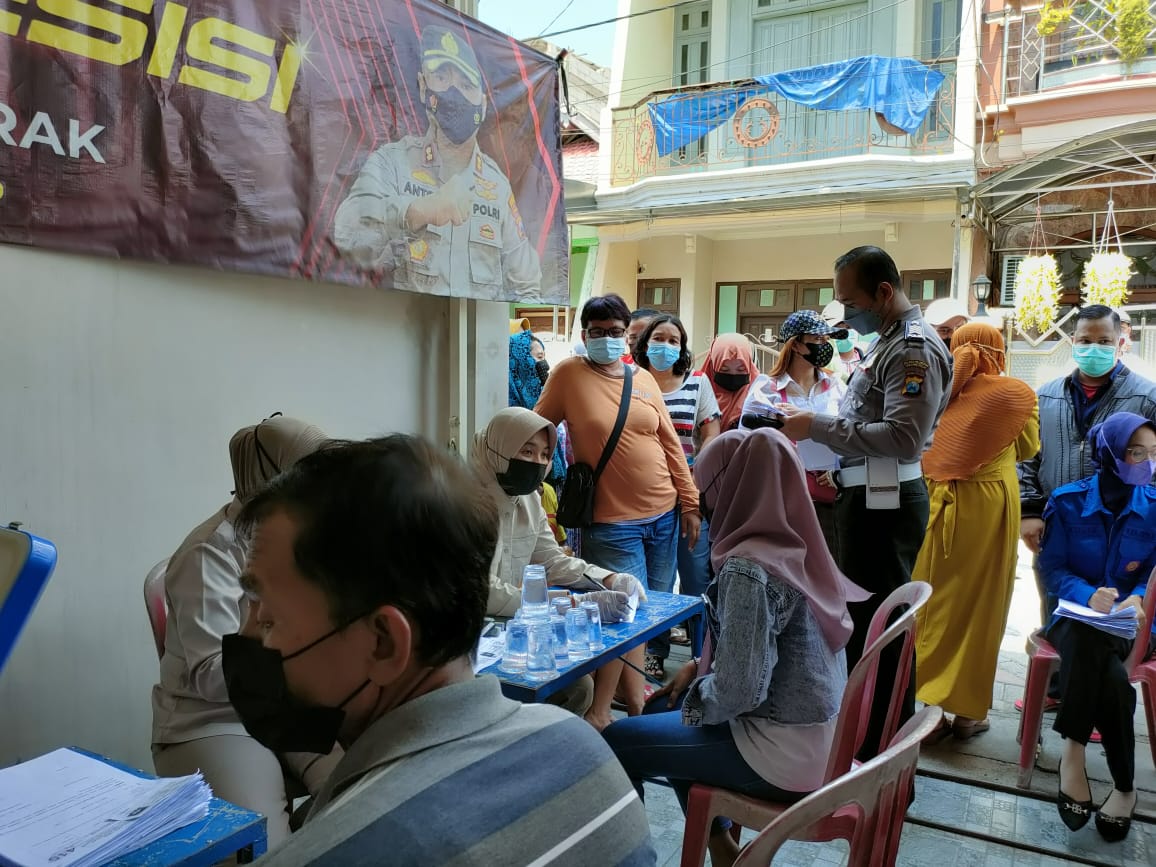 Polres Tanjung Perak Gelar Home Care Vaksin di Wilayah Polsek Kenjeran