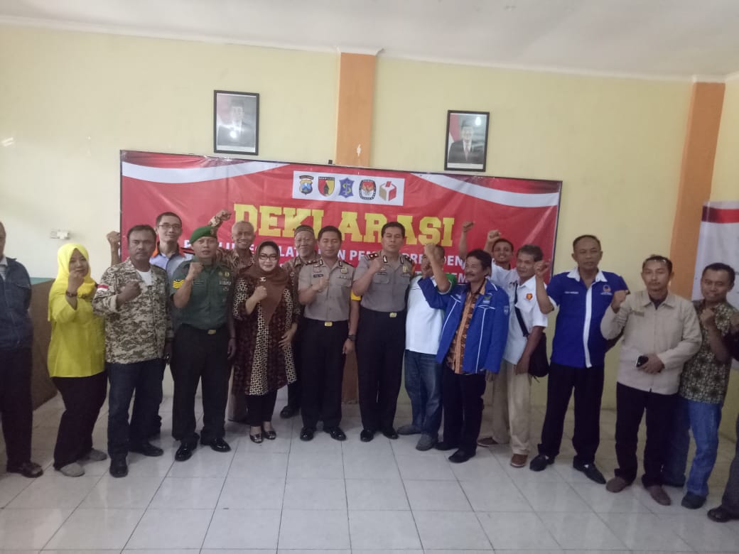 Kapolsek Semampir Pimpin Deklarasi Pemilu Damai