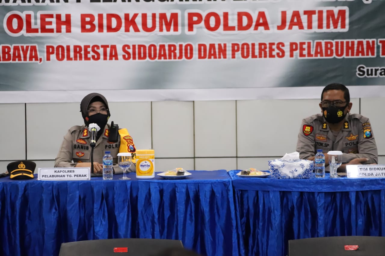 Kapolres Tanjung Perak Hadiri Sosialisasi Hukum Dalam Pelaksanaan Tupoksi Lantas