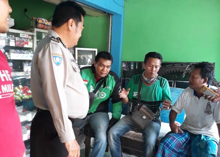 Babinkamtibmas Ampel Titip Pesan Tertib Berlalu Lintas