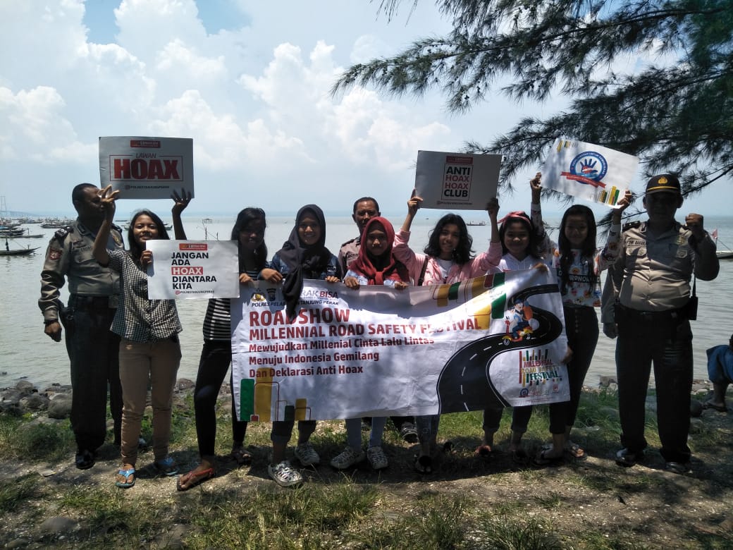 Unit Lantas & Unit Sabhara Polsek Kenjeran Sosialisasikan Tertib Berlalu Lintas