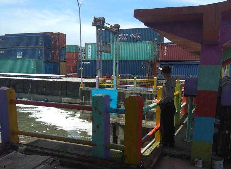 Polsek Asemrowo, Antisipasi Potensi Banjir Lewat Pemantauan Debit Air