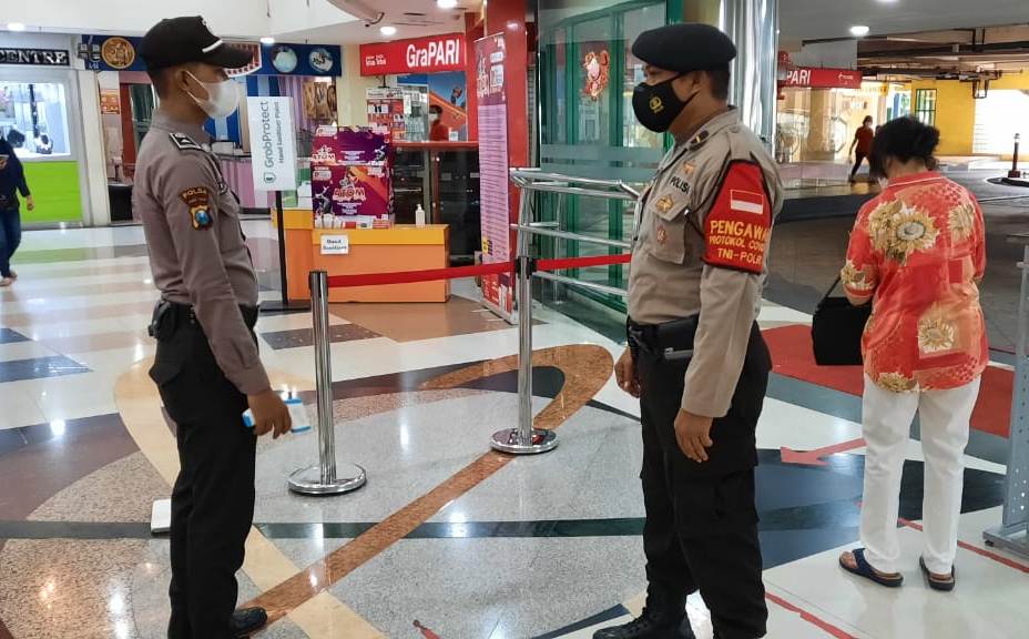 Polsek Pabean Cantikan Pantau Penerapan Prokes di Tempat-Tempat Keramaian