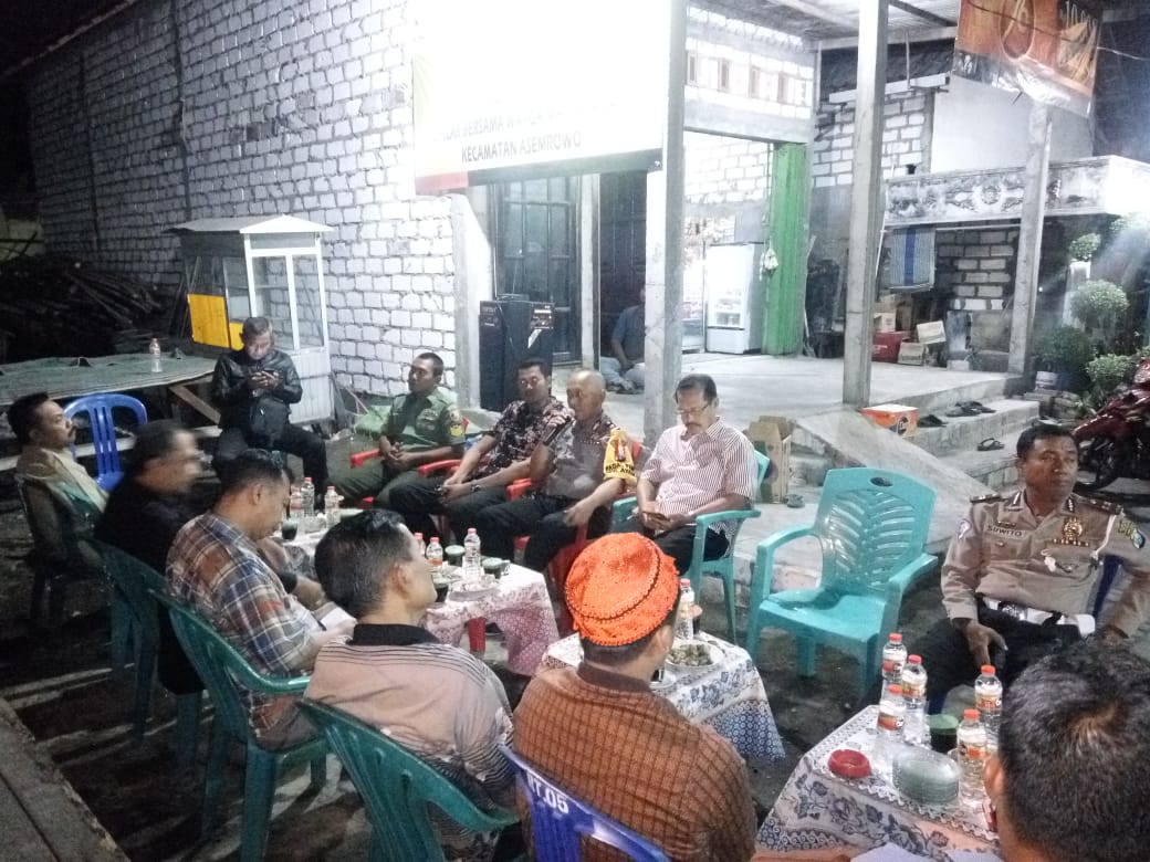 Kapolsek Asemrowo Ajak Semua Pihak Ikut Sukseskan Pemilu 2019