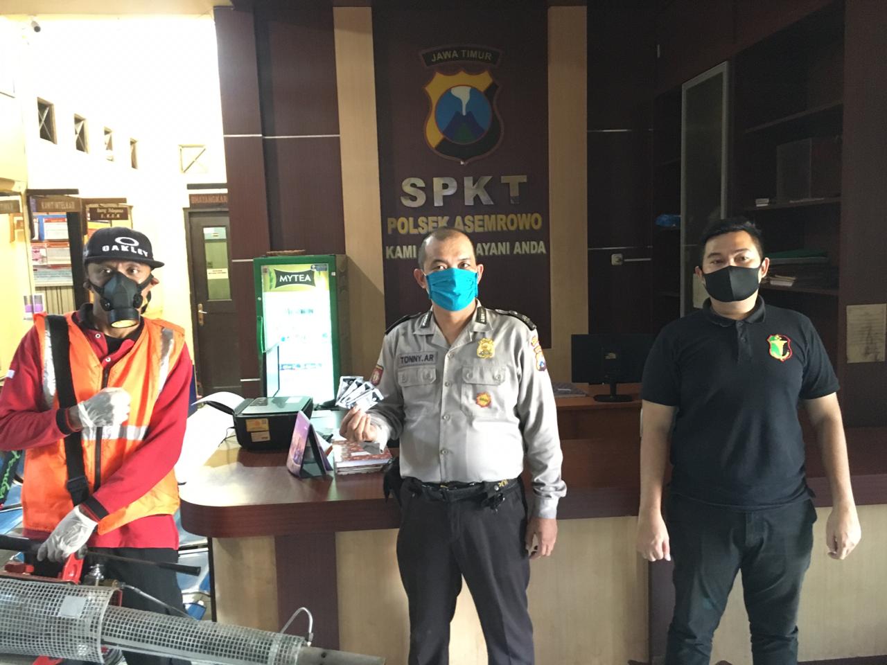 Cegah Wabah Demam Berdarah, Polres Tanjung Perak Lakukan Fogging