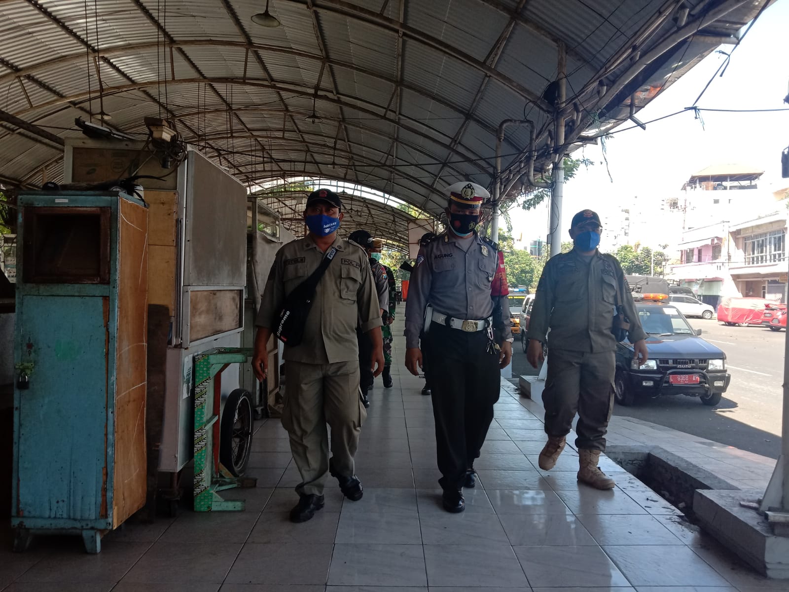 Polsek Semampir Gelar Operasi Penerapan PPKM Darurat Bareng Instansi Samping, Sasar Toko & Warung