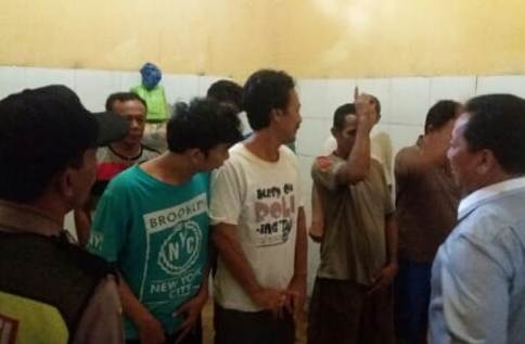 Polsek Asemrowo Rutin Cek Tahanan di Pagi Hari