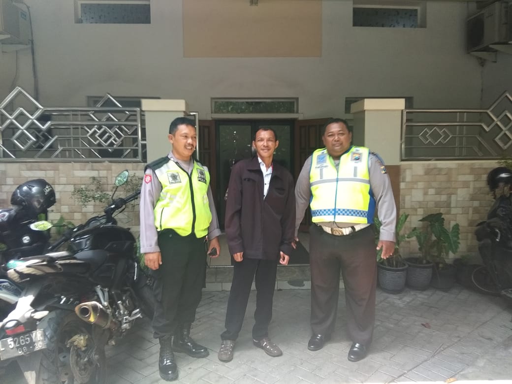 Polsek Krembangan Lakukan Pengamanan Kebaktian di Gereja Sangihe Talaud