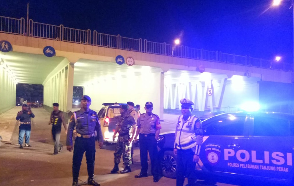 Polres Tanjung Perak Gelar Patroli Skala Besar Bareng Instansi Samping