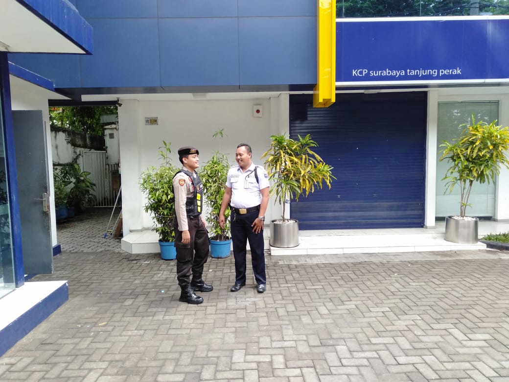 Satsabhara Polres Tanjung Perak Patroli Dialogis Untuk Tekan 3C