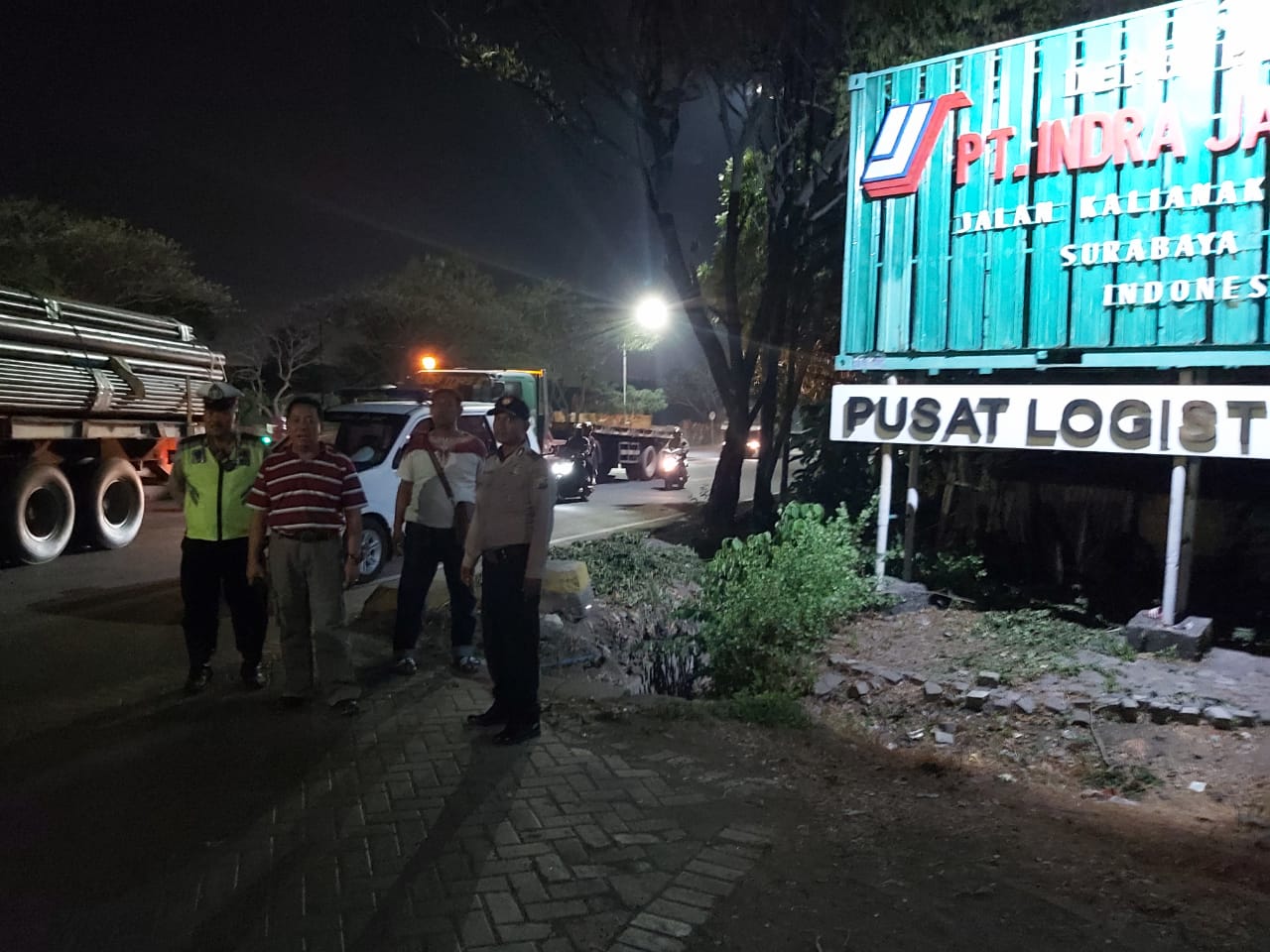 Polsek Asemrowo Gelar Patroli Malam Tempat Rawan, Antisipasi Kriminalitas Jalanan